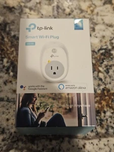 Wi-Fi Smart Plug with Energy Monitoring 8Wi-Fi Smart Plug with Energy Monitor - Picture 1 of 2