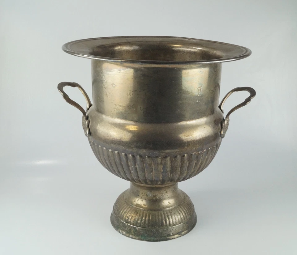 Antik Blumen - Übertopf - Vase - Topf - Pokal - Eiskübel Versilbert mit Patina ✅ - Bild 1 von 4