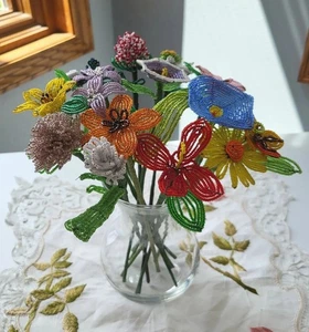 Lot 16+ 1 Bud Med Vintage Glass Seed Beaded Multicolored Flowers W/ Leaves - Picture 1 of 16