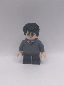 LEGO Harry Potter and the Sorcerer's Stone Minifig - Harry in Gryffindor Sweater - Picture 1 of 1