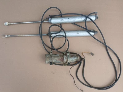 Dodge 330 1963 convertible techo hidráulico y motor Foto 1 de 4