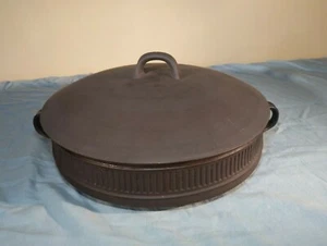Vintage DANSK Denmark IHQ Flamestone Fluted Brown 3 QT Covered Casserole - Picture 1 of 8