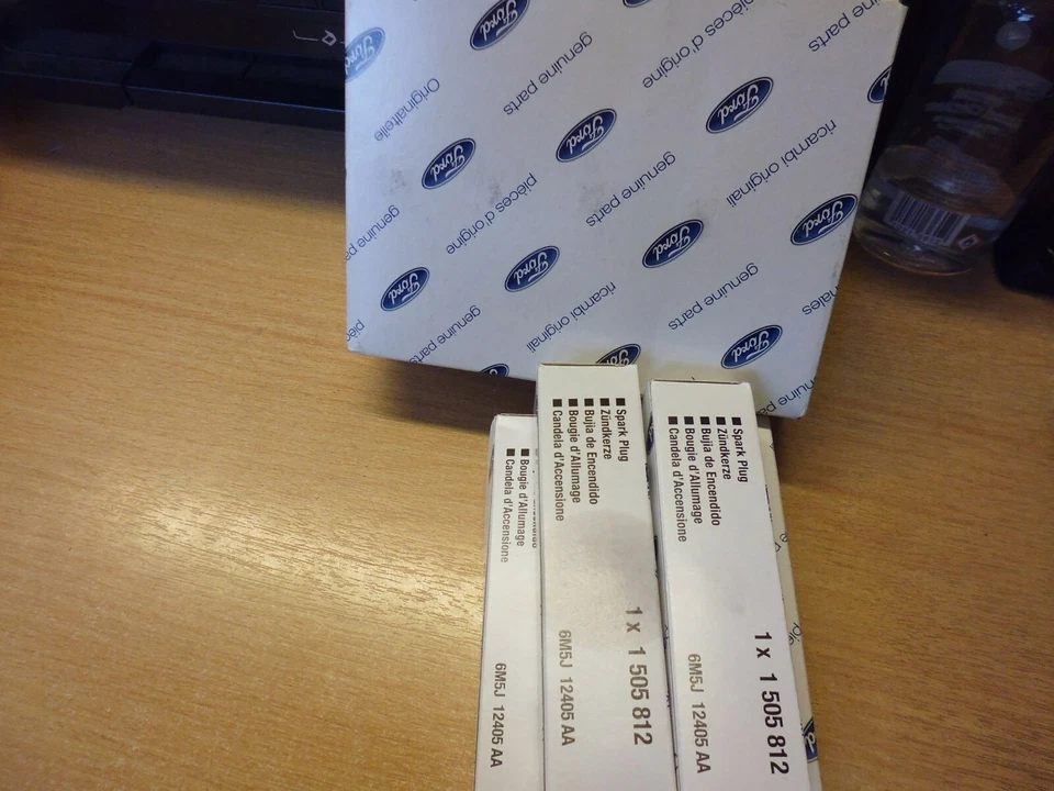 GENUINE FORD FOCUS RS MK2 SPARK PLUGS - Image 1 of 1