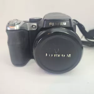 Fujifilm Finepix S8100fd 10MP 18x Optical Zoom Digital Bridge Camera Black - Picture 1 of 20
