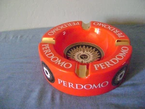 Perdomo posacenere sigari grande in ceramica rossa e oro diametro 9" nuovo con scatola - Foto 1 di 9