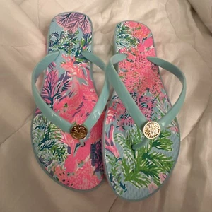 Lilly Pulitzer Women 9/10 Sway With Me POOL FLIP FLOPS Sandals Summer Shoes NWT - Picture 1 of 5