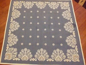 31.5" Square Blue/White Reversible Table Topper, Cotton/Poly,excellent condition - Picture 1 of 7
