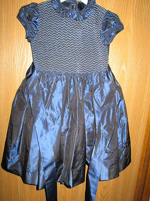 Vestido de fiesta azul manga corta Oscar de la Renta Foto 1 de 4