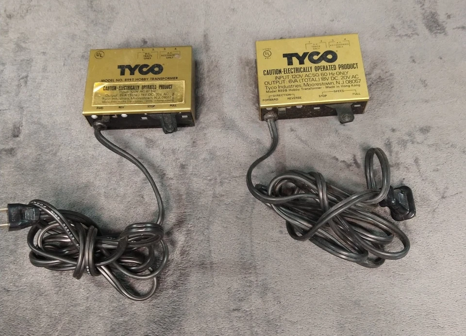 2 Tyco HO Electric Power Packs Models 899B & 899V Hobby Train Transformers - Image 1 of 1