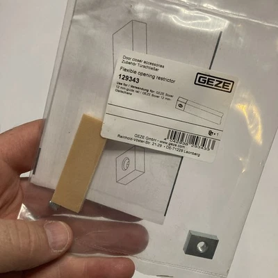 GEZE Cierrapuertas Flexible Apertura Restrictor 129343 Foto 1 de 4