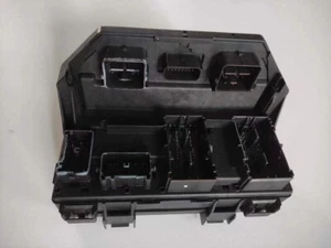 Modulo scatola fusibili alimentazione totalmente integrato 04692236AK per Jeep Wrangler 2008 - Foto 1 di 5