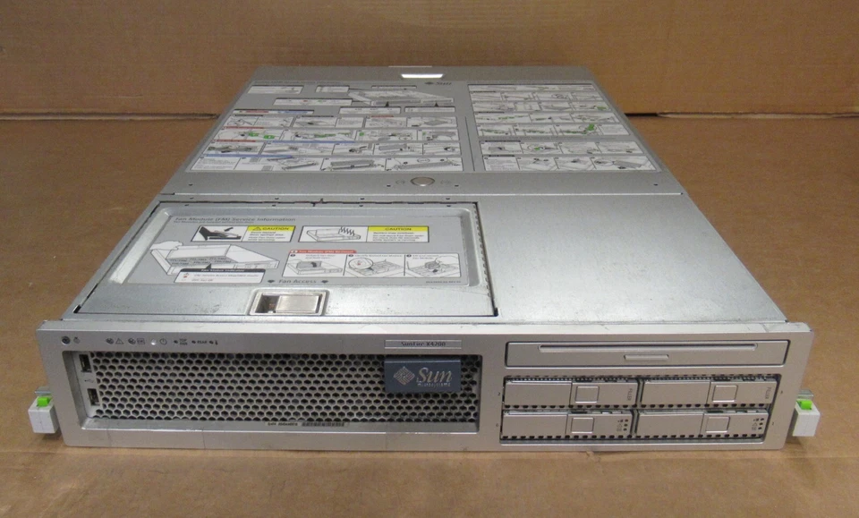 Sun SunFire X4200 2U Rack Mount Server 2x AMD Opteron 252 2.6Ghz,4Gb Ram 2 x HDD - Image 1 of 4