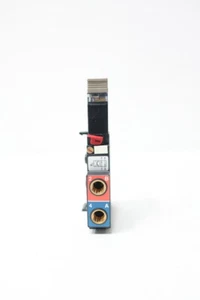 Omega SVP-1 Pneumatic Solenoid Valve 120v-ac 1/8in Npt 140psi - Picture 1 of 5