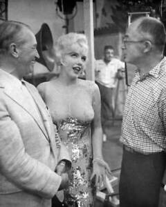 Maurice Chevalier Marilyn Monroe and Billy Wilder 1958 Old Photo