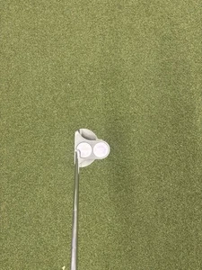 Odyssey 2-Ball Blade Putter, 34“ mit Superstroke Claw Griff - Bild 1 von 5