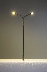 Lampioni stradali 10 led bifacciale metallo H0 per modellismo bianco caldo - Foto 1 di 3