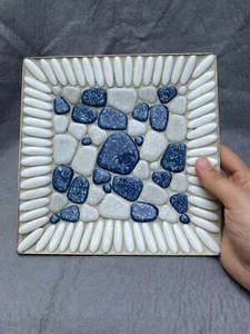 Vintage White Blue Gray Faux River Stone Gold Tone Aluminum Back Plate - Picture 1 of 4
