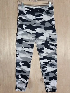 abercrombie kids jogger pull on size 15/16 tapered cargo pockets camo gray black - Picture 1 of 18