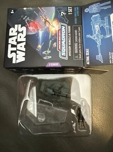 Star Wars Micro Galaxy Squadron Series 5 Scout Class Din Djarin con cannone E-WEB - Foto 1 di 2