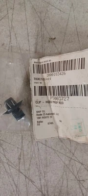 AM GENERAL HOOD PROP VARILLA CLIP DE SUJECIÓN, MV-1 PT003727 Foto 1 de 2