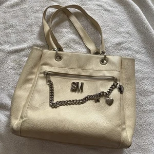 Nuevo Con Etiquetas Grande Steve Madden Rubia Dije Swag Cartera - Imagen 1 de 20