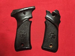 Llama Grip's For 32/380 Acp. Broken As is. - Picture 1 of 5