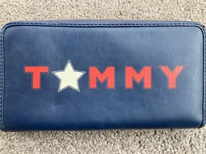 TOMMY HILFIGER leather continental purse, wallet. navy blue. GENUINE - Picture 1 of 3