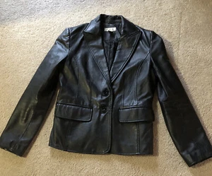 Vintage Worthington Women's Black Leather Jacket - Size Small - Picture 1 of 9