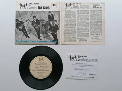 THE BEATLES FAN CLUB FLEXI DISC RECORD 1965 THIRD CHRISTMAS RECORD - Image 1 of 4