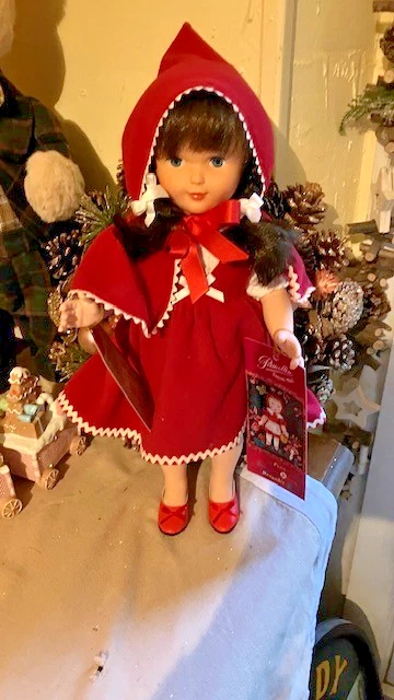 poupee neuve francette petitcollin le petit chaperon rouge etiquettee superbe
