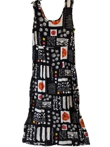 Wild Berries size M Dress Maxi Shift Island Tropical Floral Pullover Geometric - Picture 1 of 16