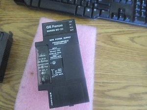 Ge Fanuc 90-30 Modelo:Ic693pwr321r Suministro Eléctrico< - Picture 1 of 3