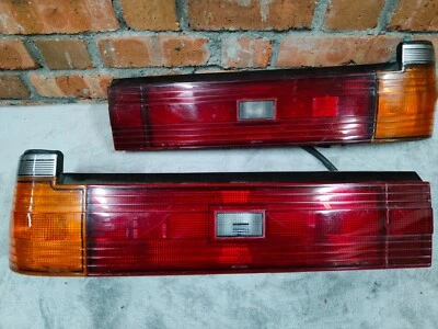 DATSUN Nissan BLUEBIRD U11 MC SSS Taillight Rear Lamp Genuine Nos Japan LH+RH - Imagem 1 de 4