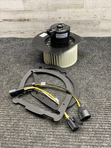 Motor soplador delantero HVAC TYC 700014 - Imagen 1 de 13