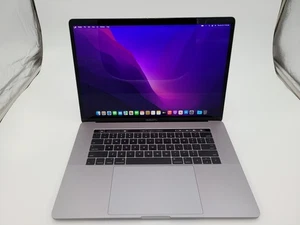 Apple Macbook Pro (A1707) | Core i7, 15in, 512GB SSD + 16GB RAM - Space Gray - Afbeelding 1 van 4