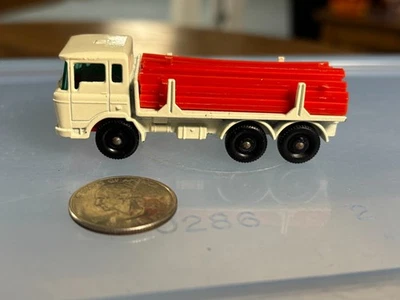 Matchbox Lesney #58-C D.A.F. Girder Truck - Image 1 of 4