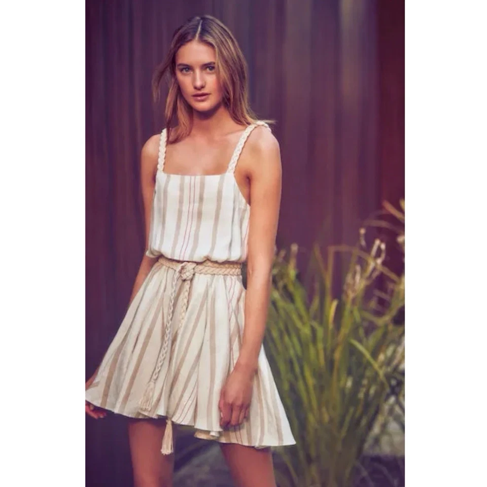 Mini Vestido Alexis Dimma de Lino a Rayas con Cinturón Trenzado Talla S Resort wear costero Foto 1 de 4