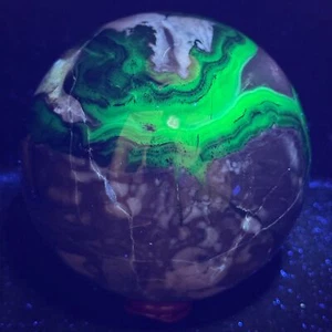 Natural Rare Volcanic Agate Crystal Sphere Healing 2740G (UV Reactive crystal) - Picture 1 of 16