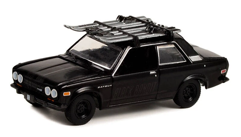 GREENLIGHT - DATSUN 510 con portasci 1971 nero dalla serie BLACK BANDIT in bl... - Immagine 1 di 1