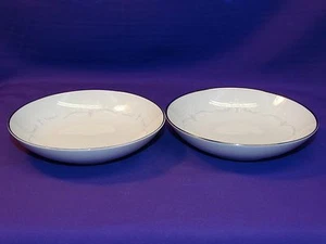 2 NORITAKE BONE CHINA WHITEBROOK 6441 BERRY / DESSERT BOWLS W/PLATINUM - Picture 1 of 5