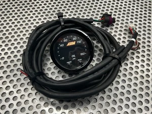AEM 30-0307 X-Series Oil Pressure Gauge 0-150psi / 0-10bar Black Bezel - Picture 1 of 5