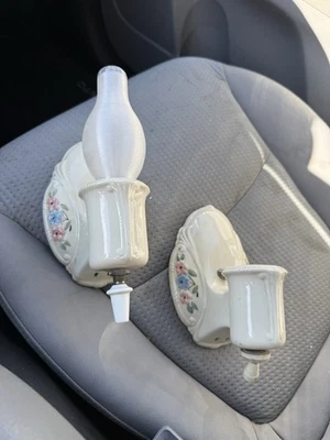 Par de Arandelas de Parede de Porcelana Art Deco Harmony House Floral Não Testadas - Imagem 1 de 4