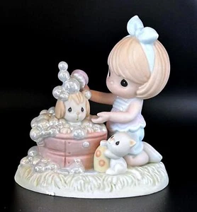 Precious Moments Bubble bathing puppy With Shampoo Bottle" Figurine - Picture 1 of 5