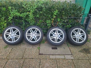 Felgen   Reifen Mercedes W204 - Bild 1 von 5