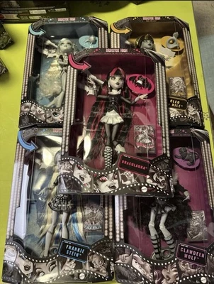 Monster High Reel Drama Full COMPLETE Set Of 5 Dolls NEW IN HAND READ DESCRIPT. - Image 1 of 4
