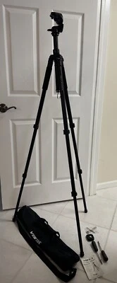 Vista tripod with flip lock to quickly attach your photo or video camera. - Image 1 of 4