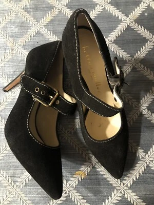 BETTYE MULLER NEIMAN MARCUS черный GIBBS замшевые каблуки MARY JANE туфли-лодочки 7 $350 - Изображение 1 из 4