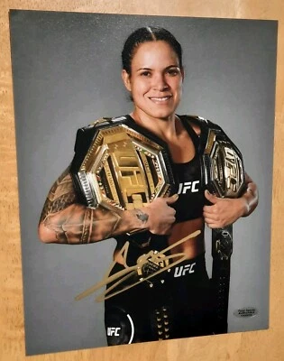 Amanda Nunes Cinturones Firmado Tinta Dorada Auto 8x10 Foto Campeón UFC Foto 1 de 4