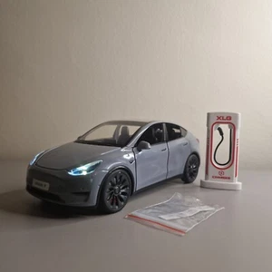 1:25 Tesla Model Y Die cast Car Scale Metal Vehicle Collectible Toy Lights Sound - Picture 1 of 10