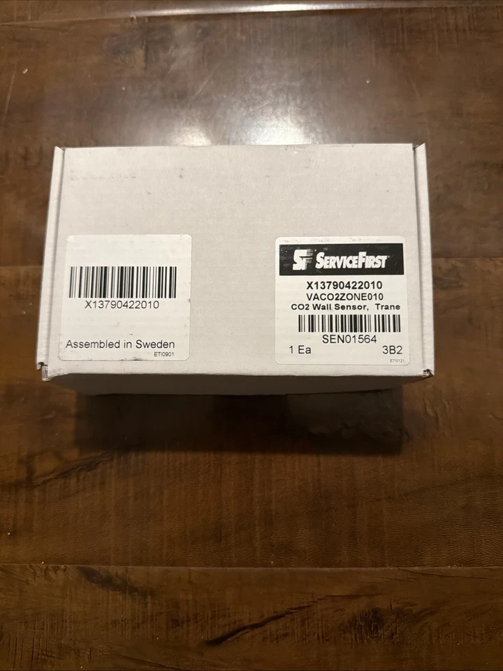  SEN01087 X13790422010 VACO2ZONE010 Service First/Trane CO2 Wall Sensor  - Image 1 of 1